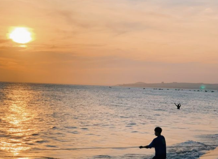 Biển Phan Thiết Du lịch hot 30/4